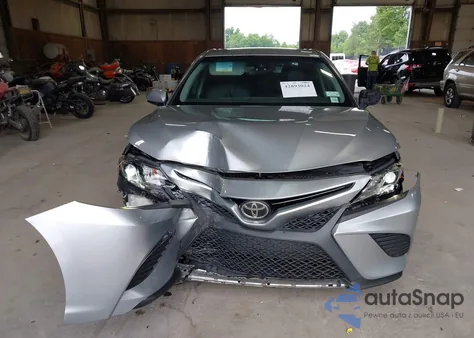2018 Toyota Camry Se from USA, damaged, VIN 4T1B11HK3JU074505